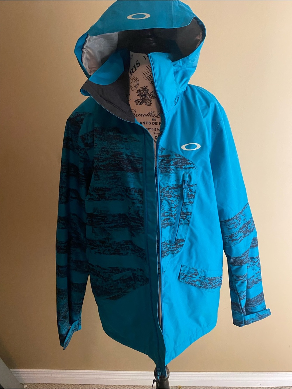 Oakley men’s ski jacket